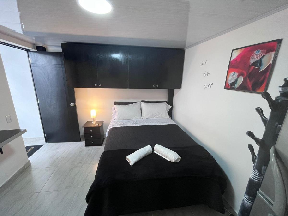 Hotel Edificio Santamarta Medellín Extérieur photo