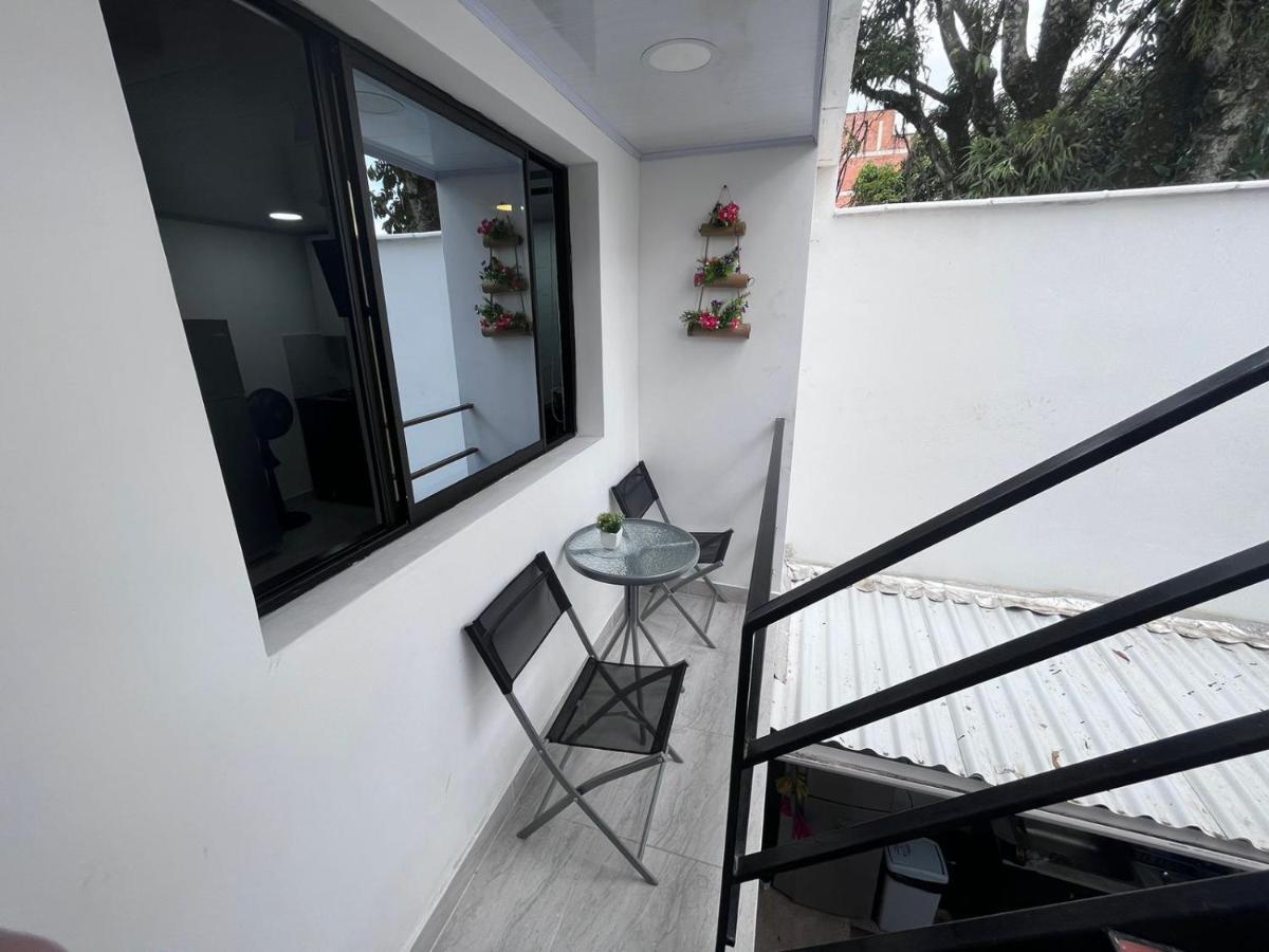 Hotel Edificio Santamarta Medellín Extérieur photo