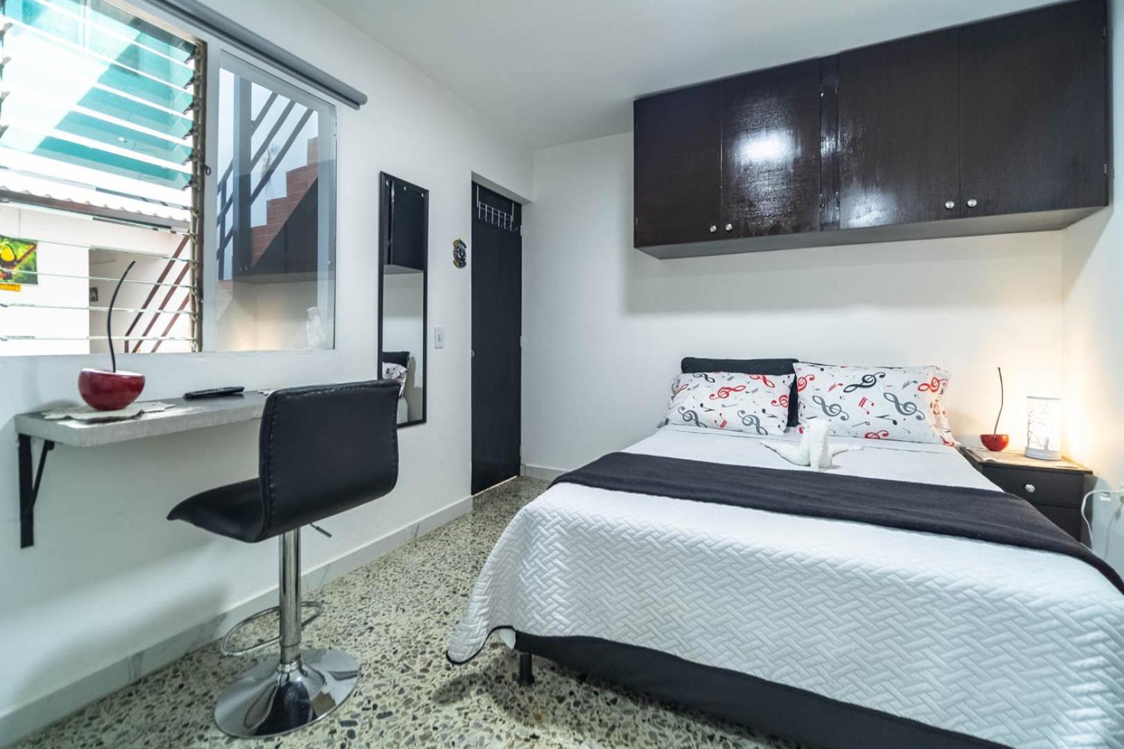 Hotel Edificio Santamarta Medellín Extérieur photo