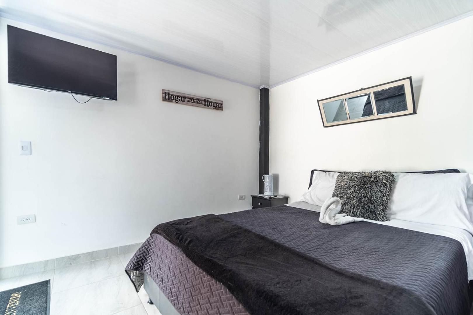 Hotel Edificio Santamarta Medellín Extérieur photo