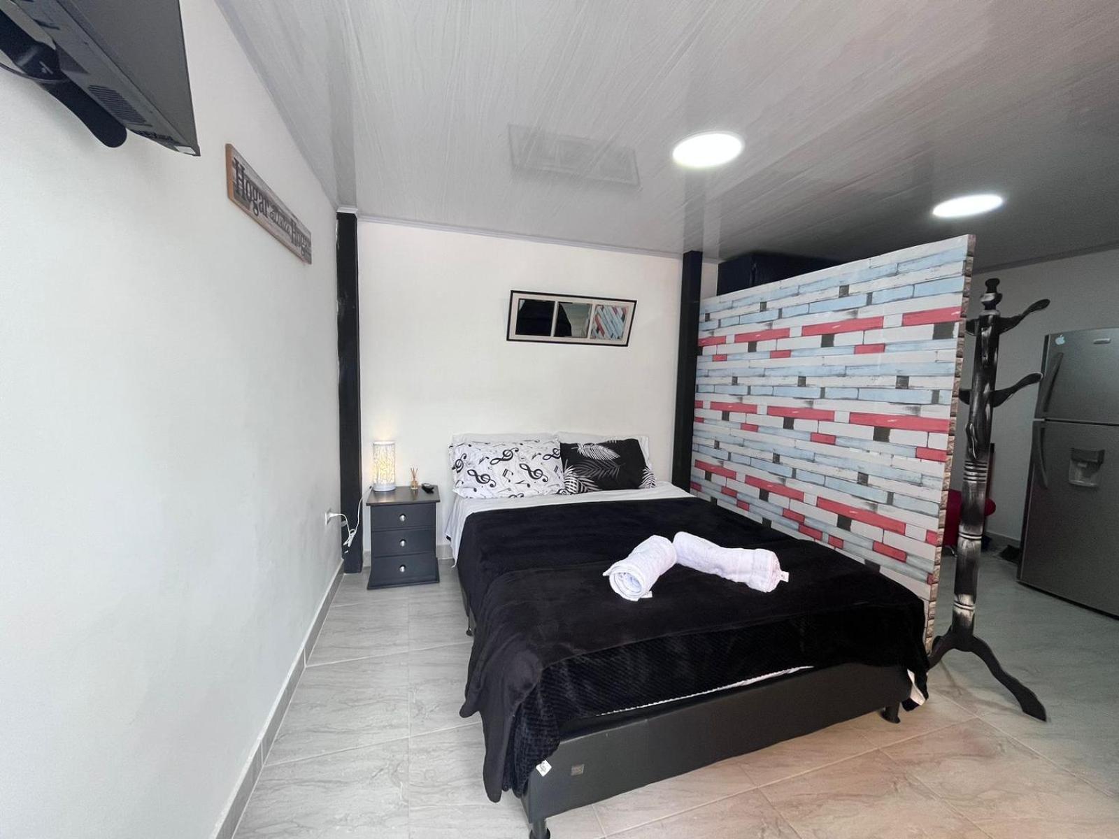 Hotel Edificio Santamarta Medellín Extérieur photo