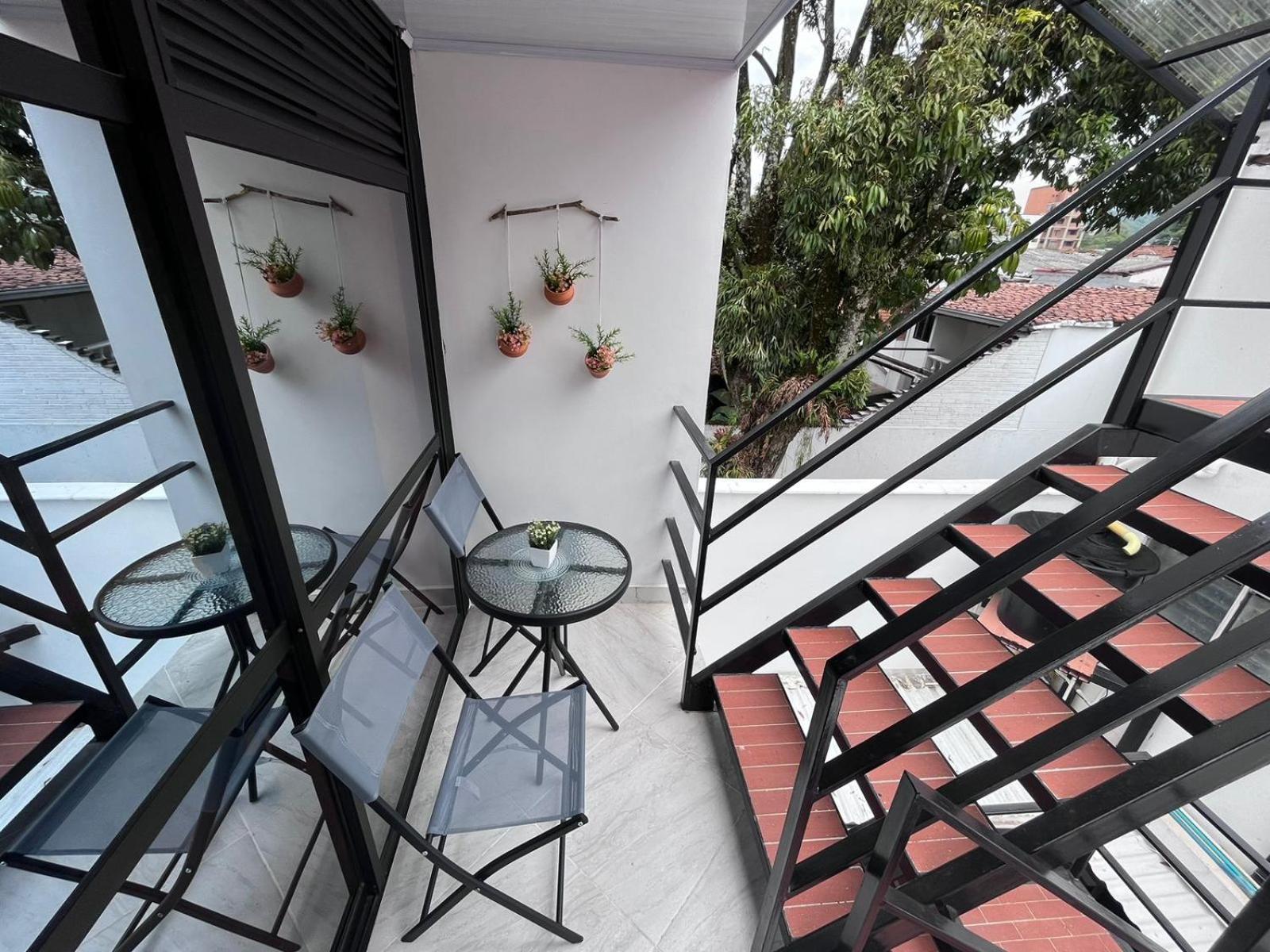 Hotel Edificio Santamarta Medellín Extérieur photo